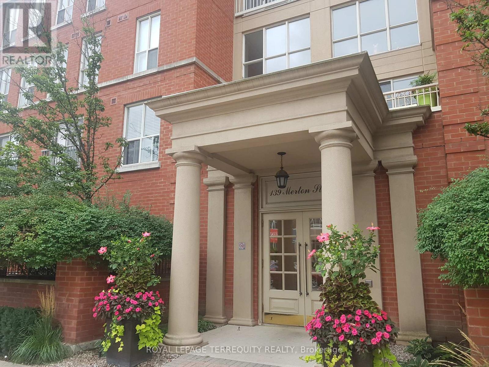 1046 - 139 Merton Street, Toronto, Ontario  M4S 3G7 - Photo 2 - C12612346