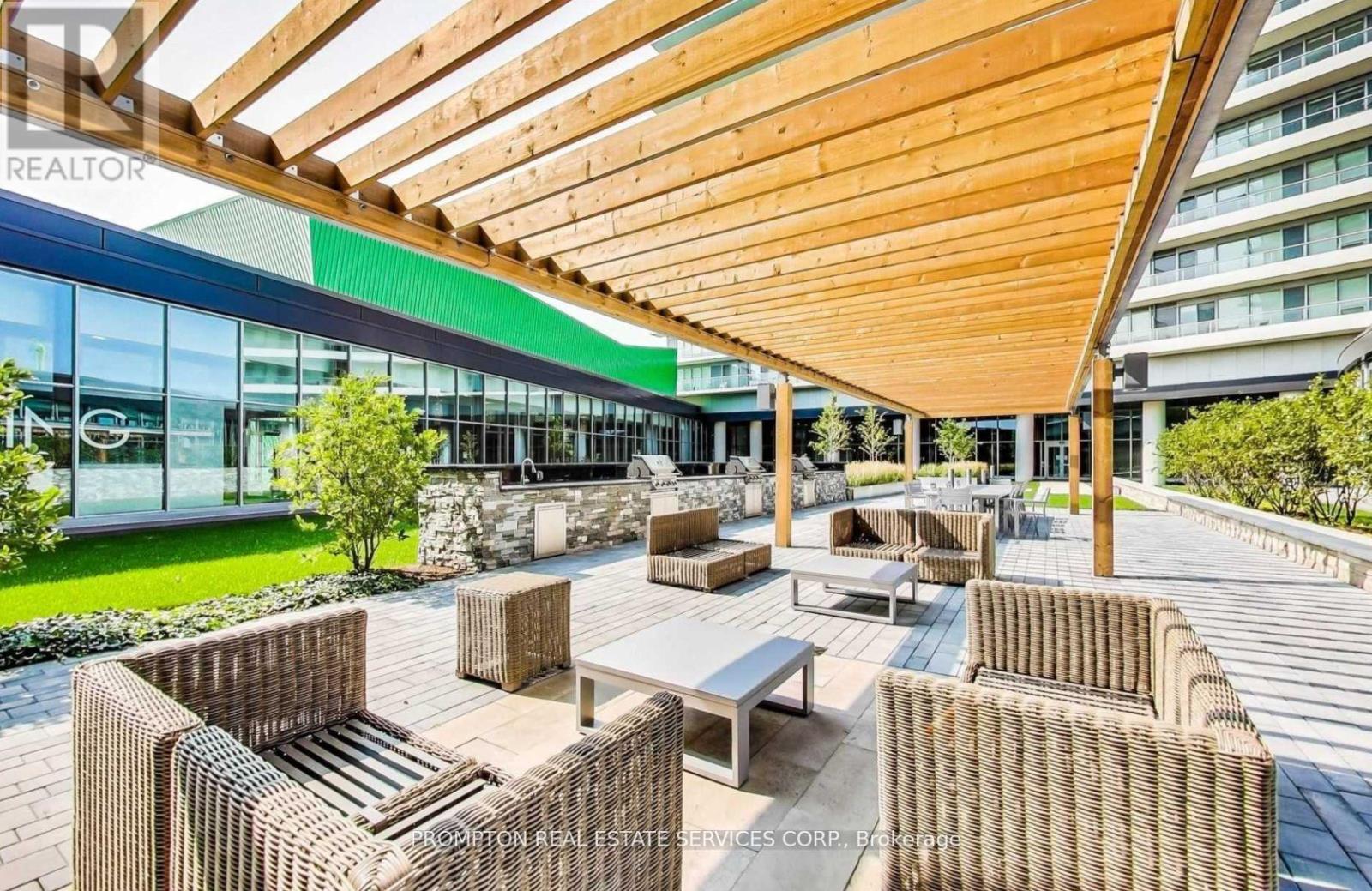 1611 - 115 Mcmahon Drive, Toronto, Ontario  M2K 0E4 - Photo 3 - C12612374