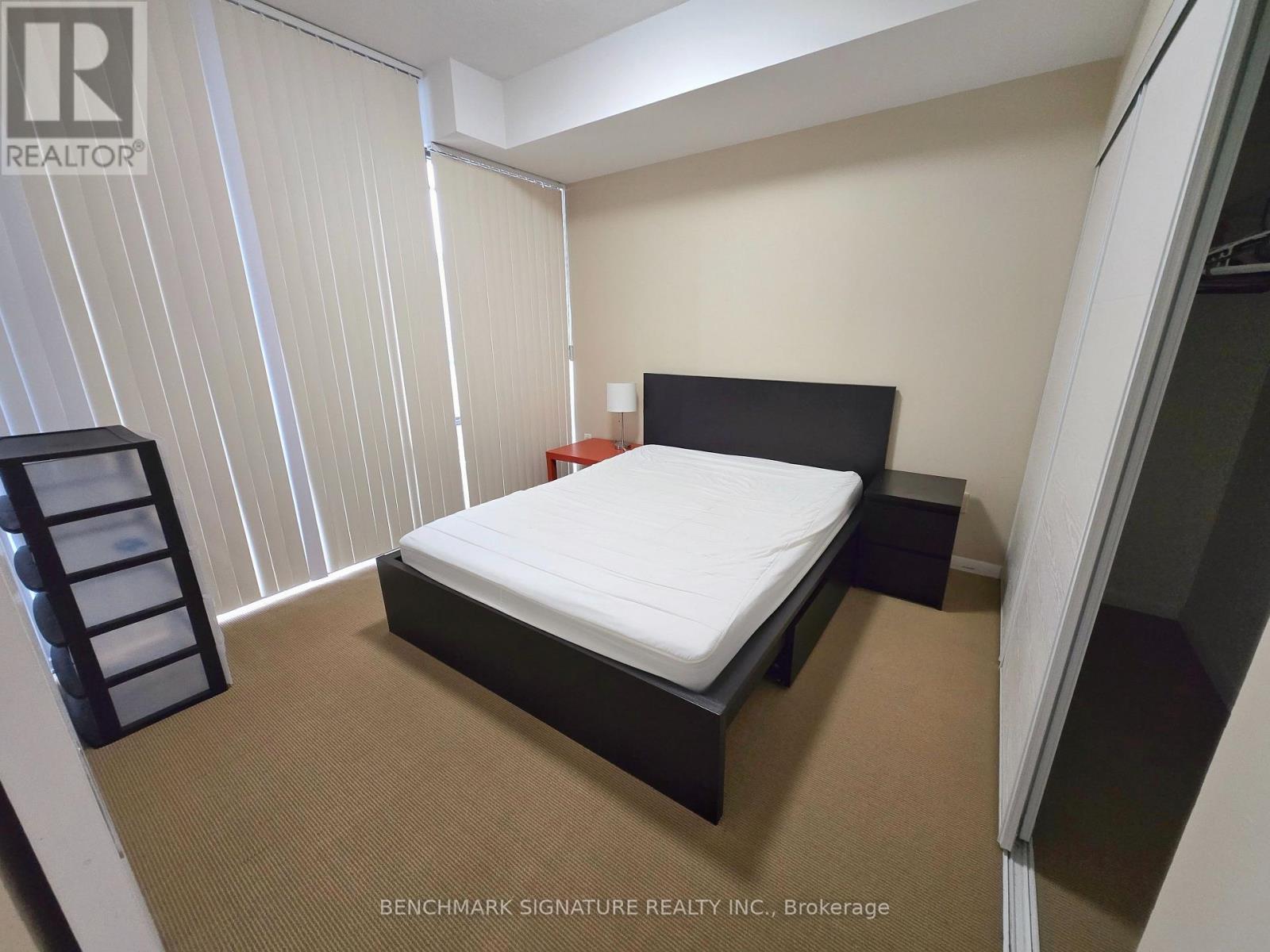 3009 - 37 Grosvenor Street, Toronto, Ontario  M4Y 3G5 - Photo 7 - C12612398