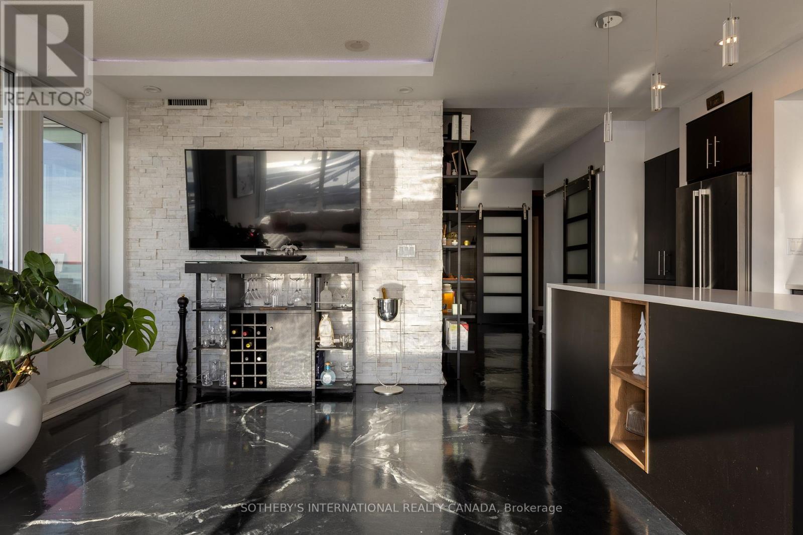 704 - 59 East Liberty Street, Toronto, Ontario  M6K 3R1 - Photo 9 - C12612408