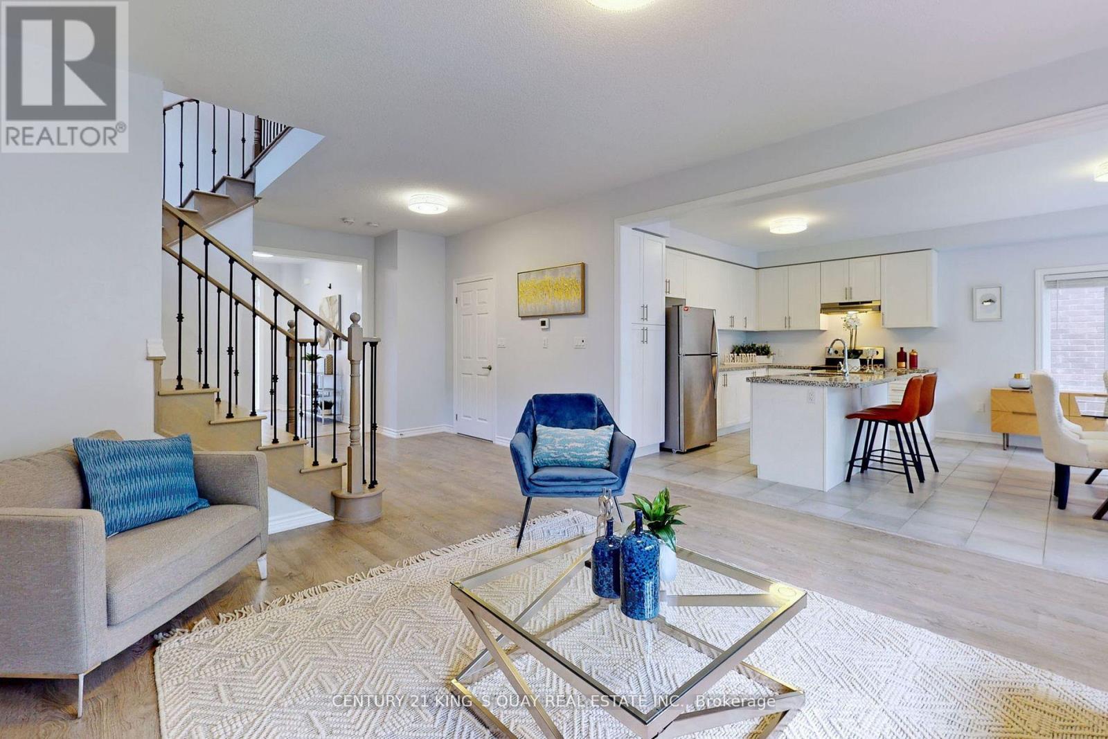 51 Crombie Street, Clarington, Ontario  L1C 0T5 - Photo 3 - E12610982