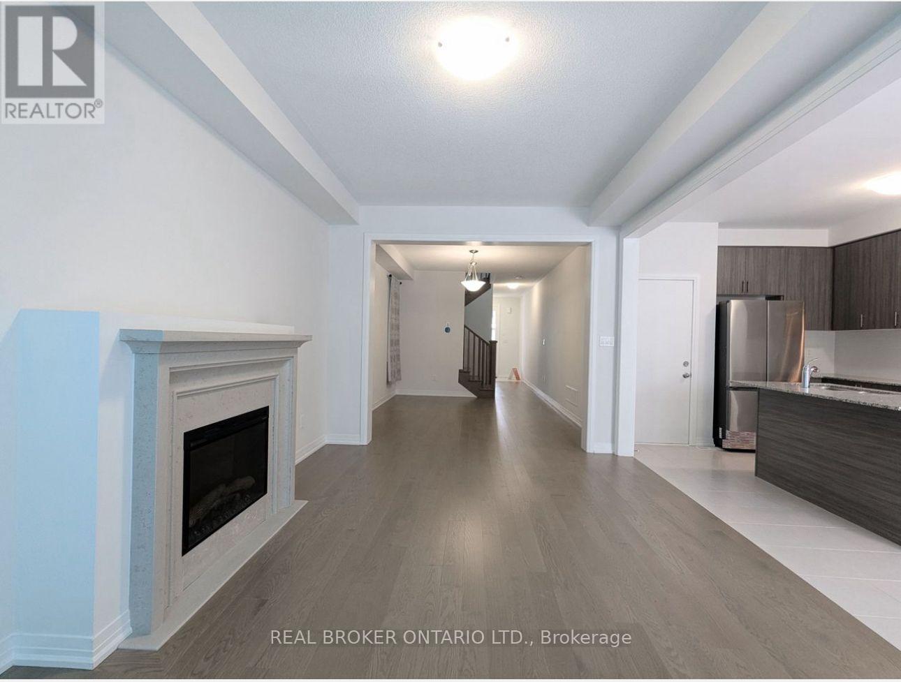 1061 Pisces Trail, Pickering, Ontario  L1X 0P7 - Photo 3 - E12612336