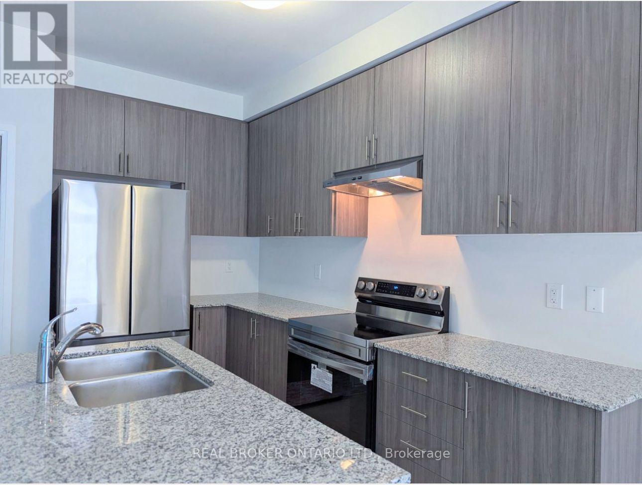 1061 Pisces Trail, Pickering, Ontario  L1X 0P7 - Photo 5 - E12612336