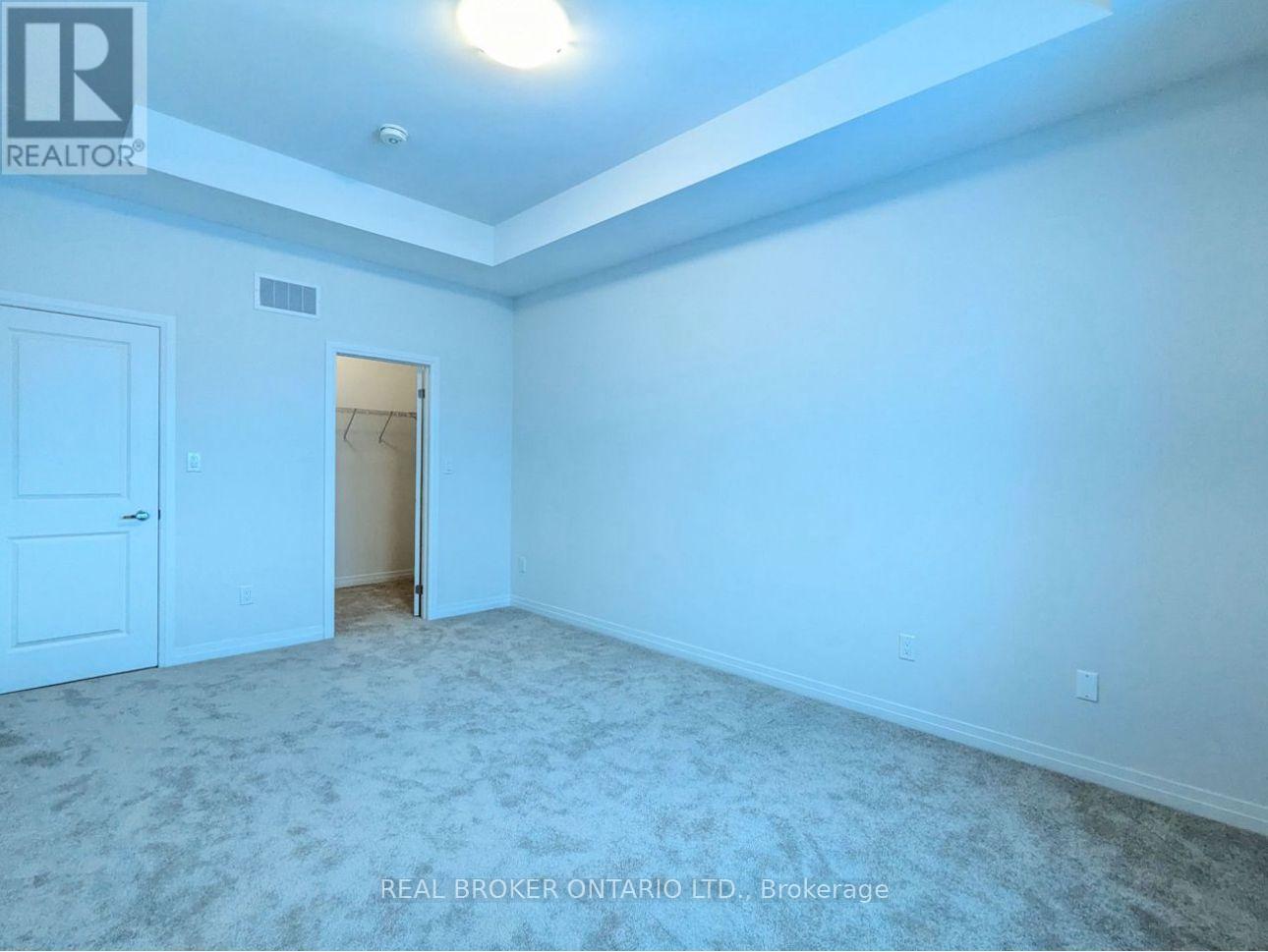 1061 Pisces Trail, Pickering, Ontario  L1X 0P7 - Photo 8 - E12612336