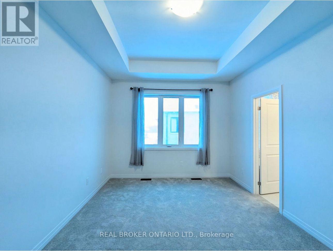 1061 Pisces Trail, Pickering, Ontario  L1X 0P7 - Photo 9 - E12612336