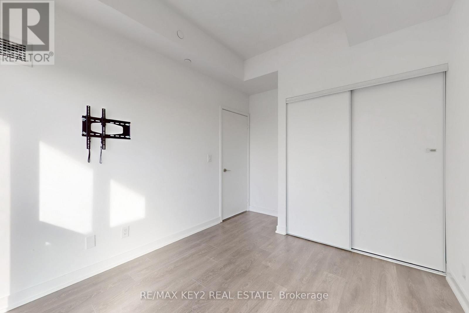 1901 - 2033 Kennedy Road, Toronto (Agincourt South-Malvern West), Ontario  M1T 0B9 - Photo 11 - E12612352