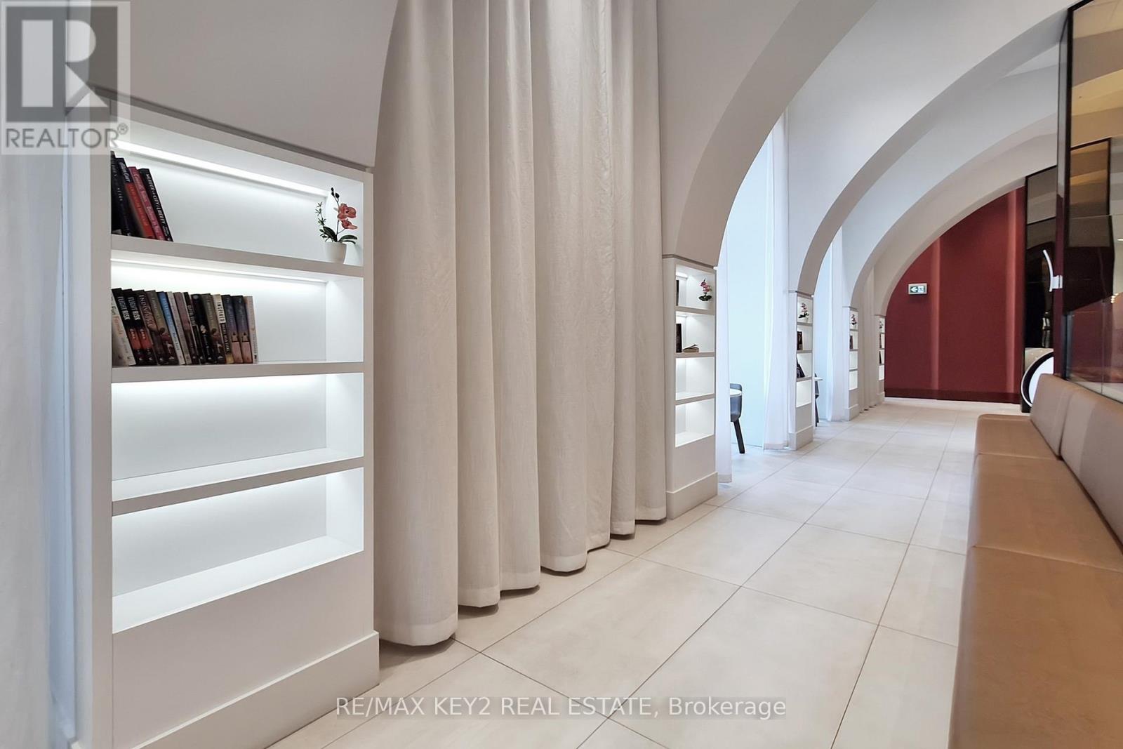 1901 - 2033 Kennedy Road, Toronto (Agincourt South-Malvern West), Ontario  M1T 0B9 - Photo 24 - E12612352