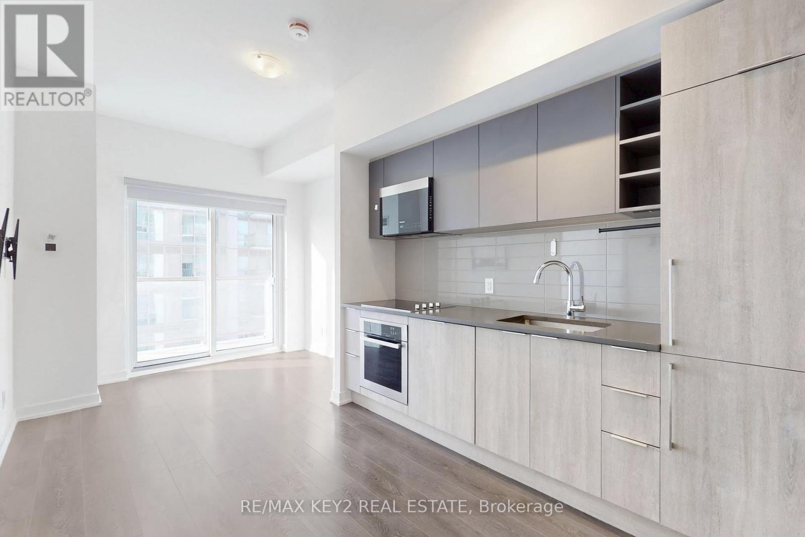 1901 - 2033 Kennedy Road, Toronto (Agincourt South-Malvern West), Ontario  M1T 0B9 - Photo 4 - E12612352