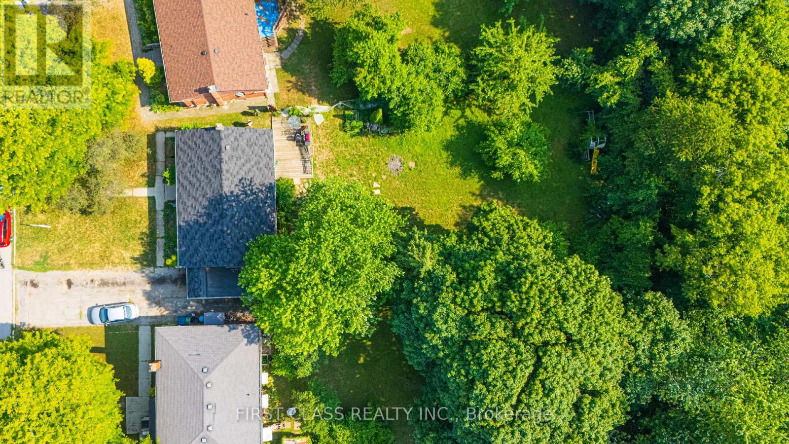 22 Hopecrest Crescent, Toronto, Ontario  M1K 2K4 - Photo 7 - E12612380