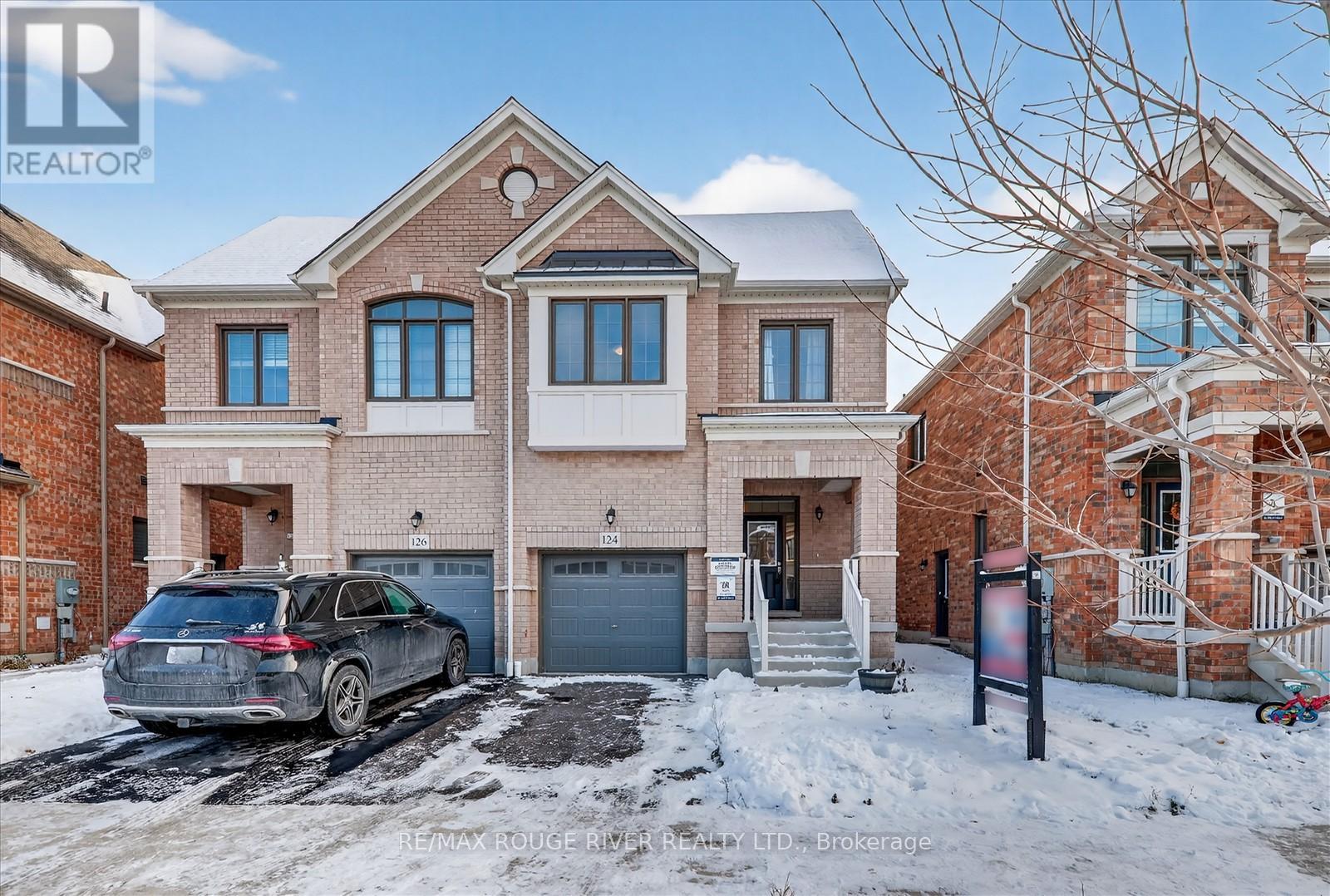 124 Laing Drive, Whitby, Ontario  L1P 0N5 - Photo 2 - E12612390