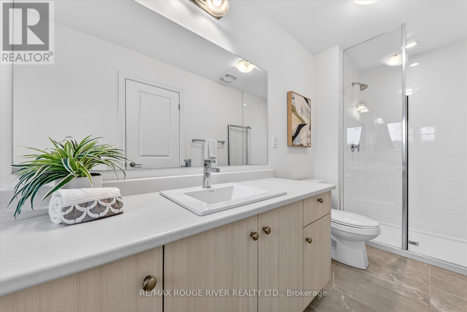 124 Laing Drive, Whitby, Ontario  L1P 0N5 - Photo 21 - E12612390