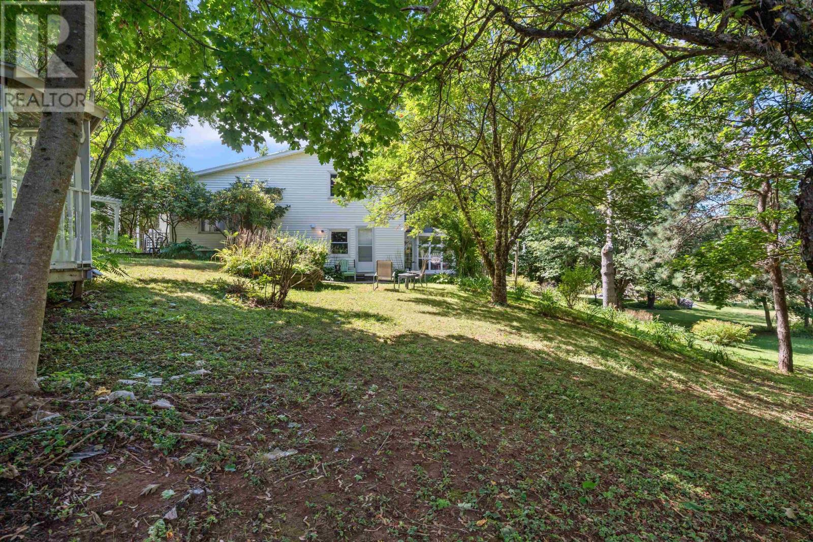 240/242 Kent Road, Lower Truro, Nova Scotia  B6L 1L1 - Photo 12 - 202521054