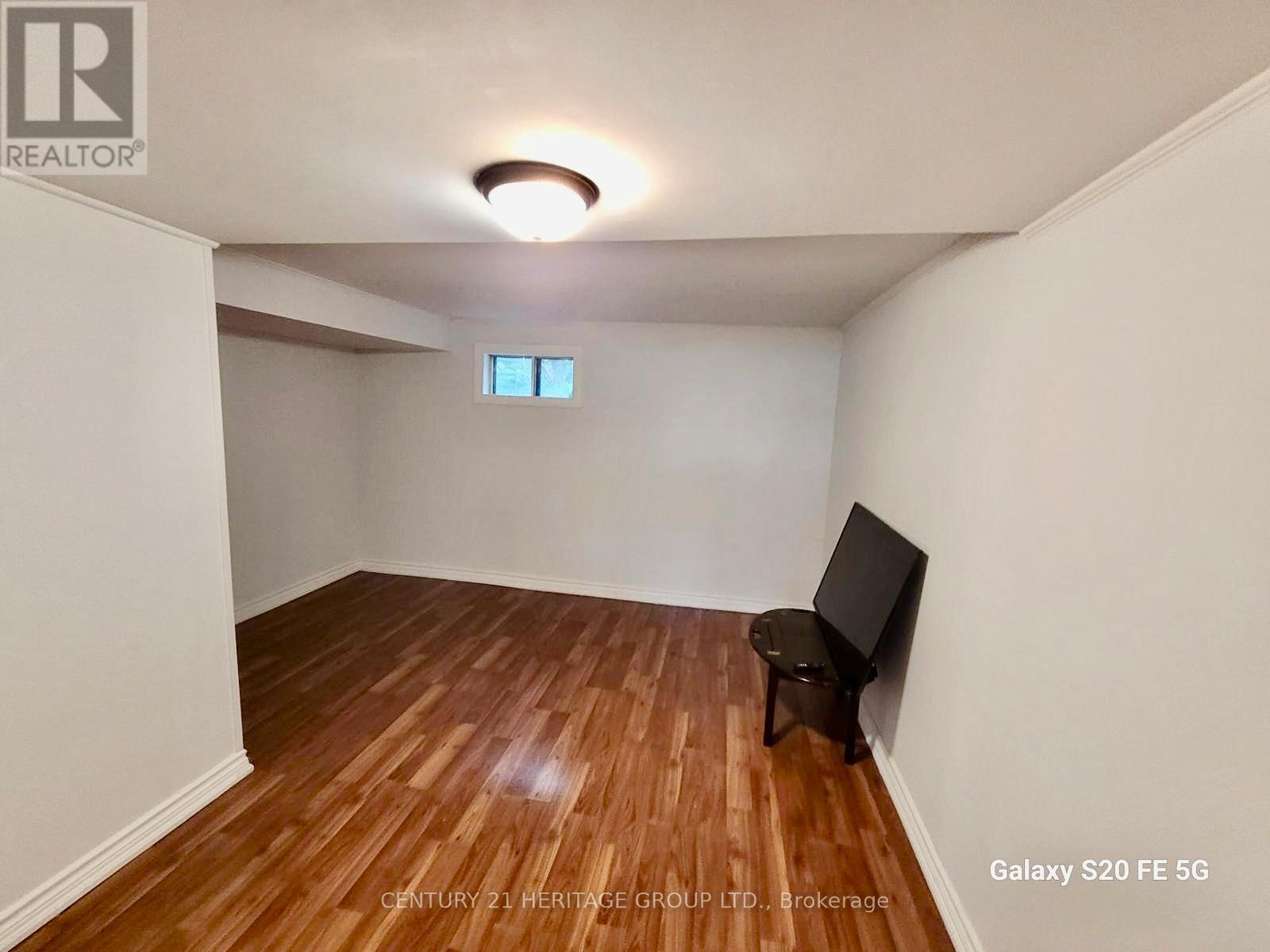 Basement - 26 Richardson Drive, Aurora, Ontario  L4G 1Z1 - Photo 5 - N12612340