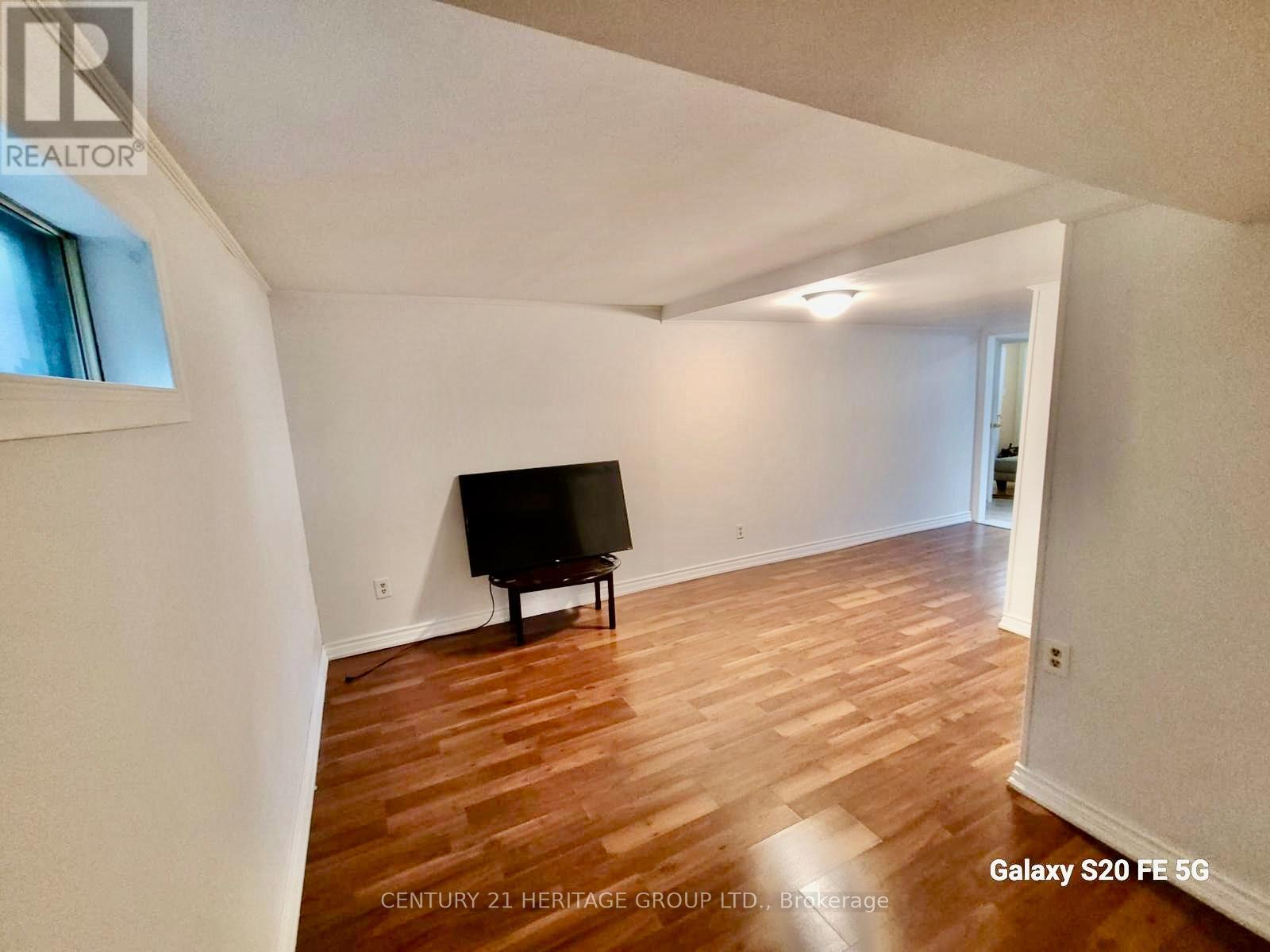 Basement - 26 Richardson Drive, Aurora, Ontario  L4G 1Z1 - Photo 6 - N12612340