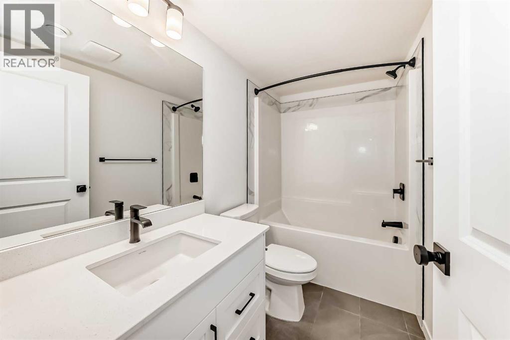 63 Southbow Village Way, Cochrane, Alberta  T4C 3J9 - Photo 35 - A2273096