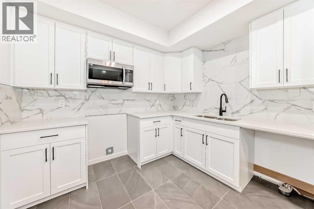 63 Southbow Village Way, Cochrane, Alberta  T4C 3J9 - Photo 41 - A2273096