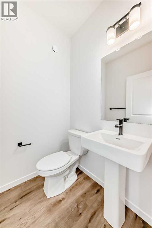 63 Southbow Village Way, Cochrane, Alberta  T4C 3J9 - Photo 14 - A2273096