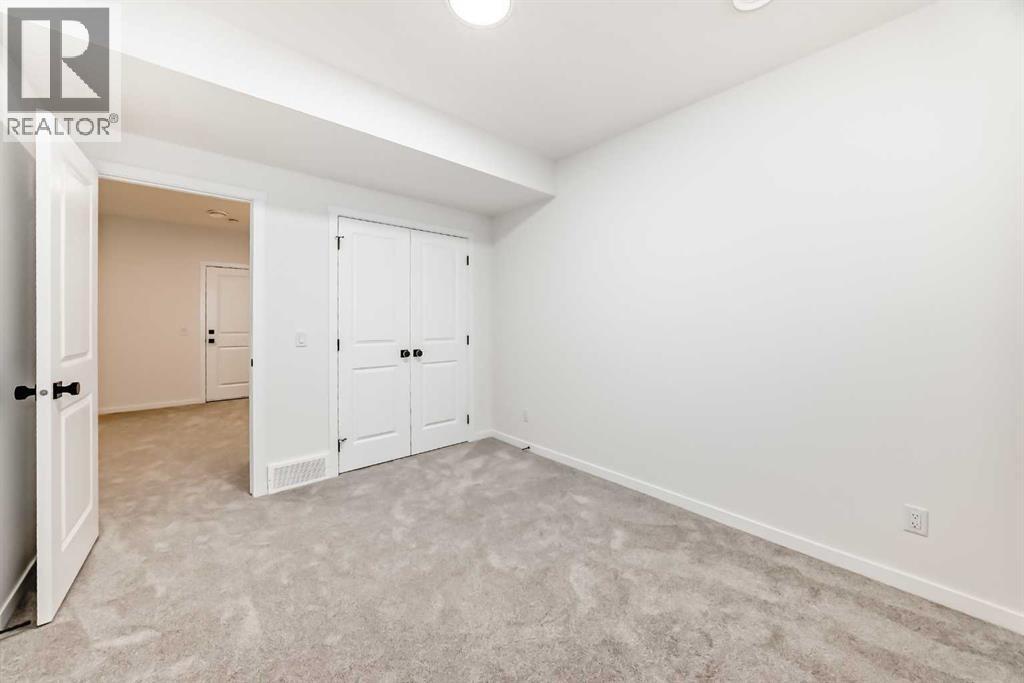 63 Southbow Village Way, Cochrane, Alberta  T4C 3J9 - Photo 42 - A2273096