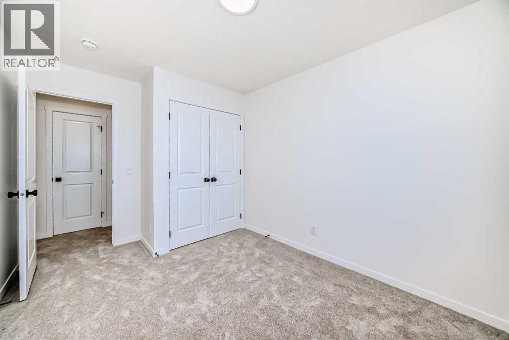 63 Southbow Village Way, Cochrane, Alberta  T4C 3J9 - Photo 25 - A2273096