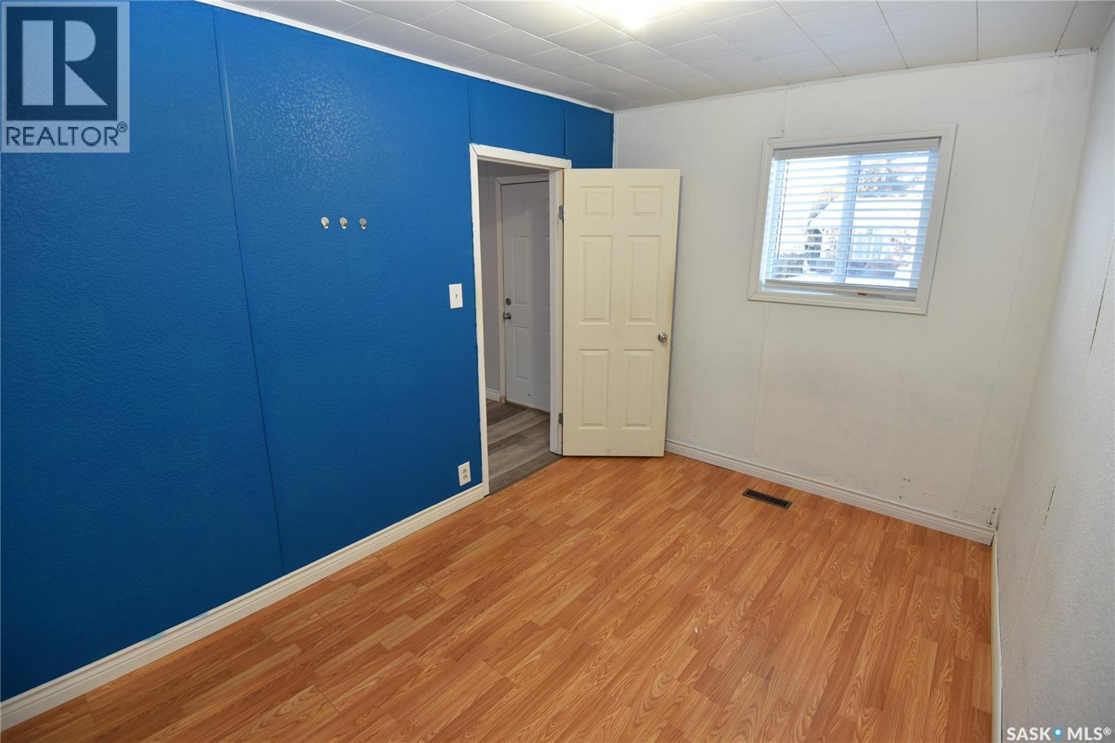 334 7th Avenue W, Nipawin, Saskatchewan  S0E 1E0 - Photo 12 - SK025345