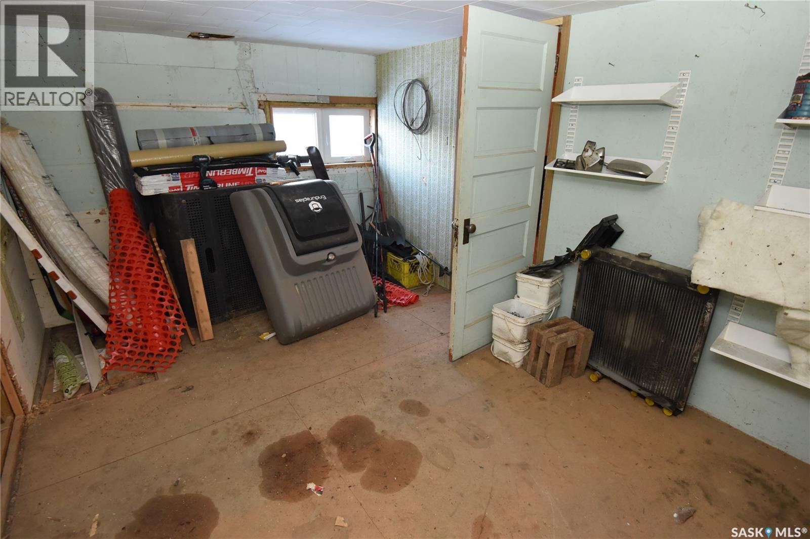 334 7th Avenue W, Nipawin, Saskatchewan  S0E 1E0 - Photo 16 - SK025345