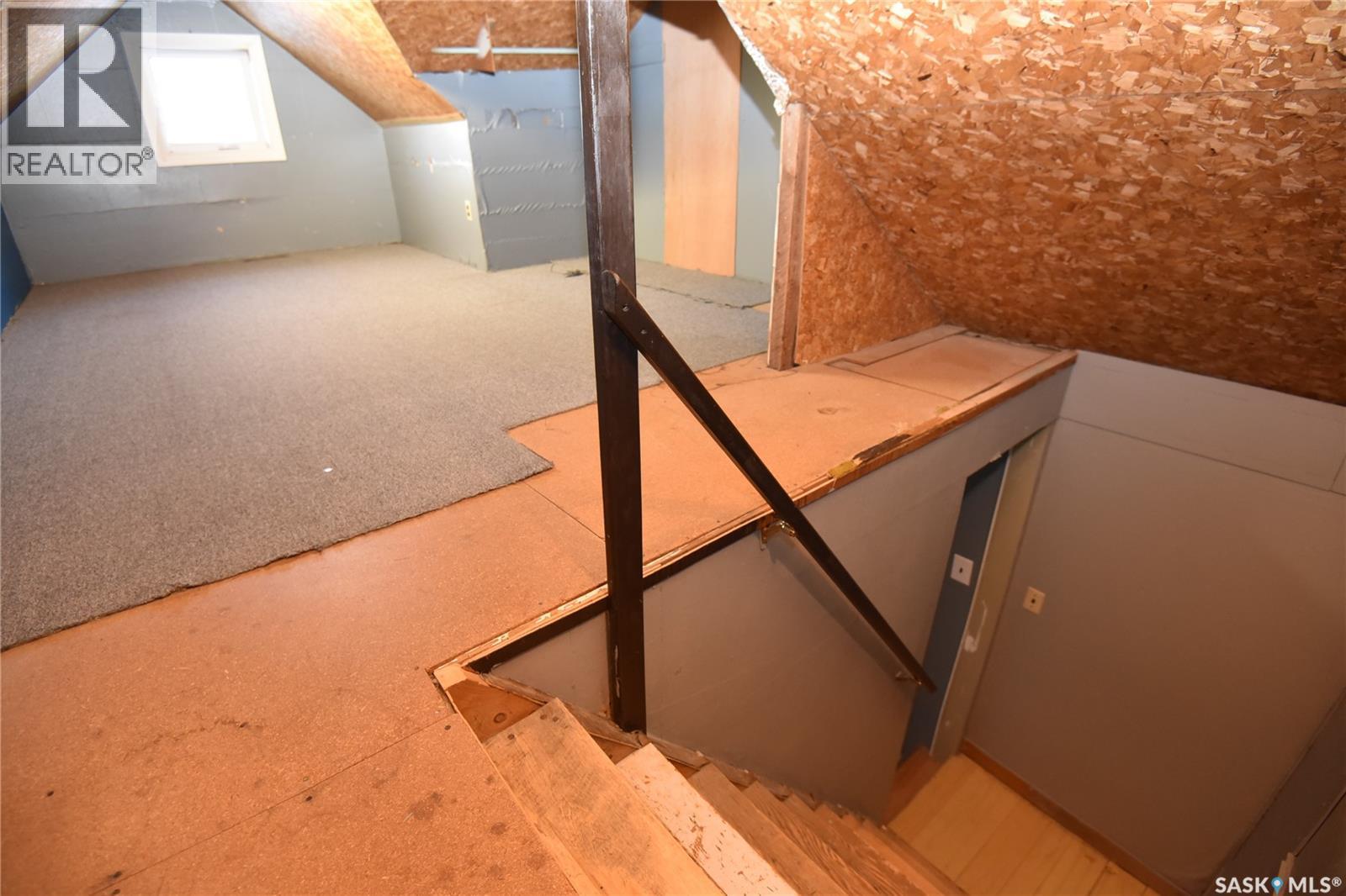 334 7th Avenue W, Nipawin, Saskatchewan  S0E 1E0 - Photo 18 - SK025345