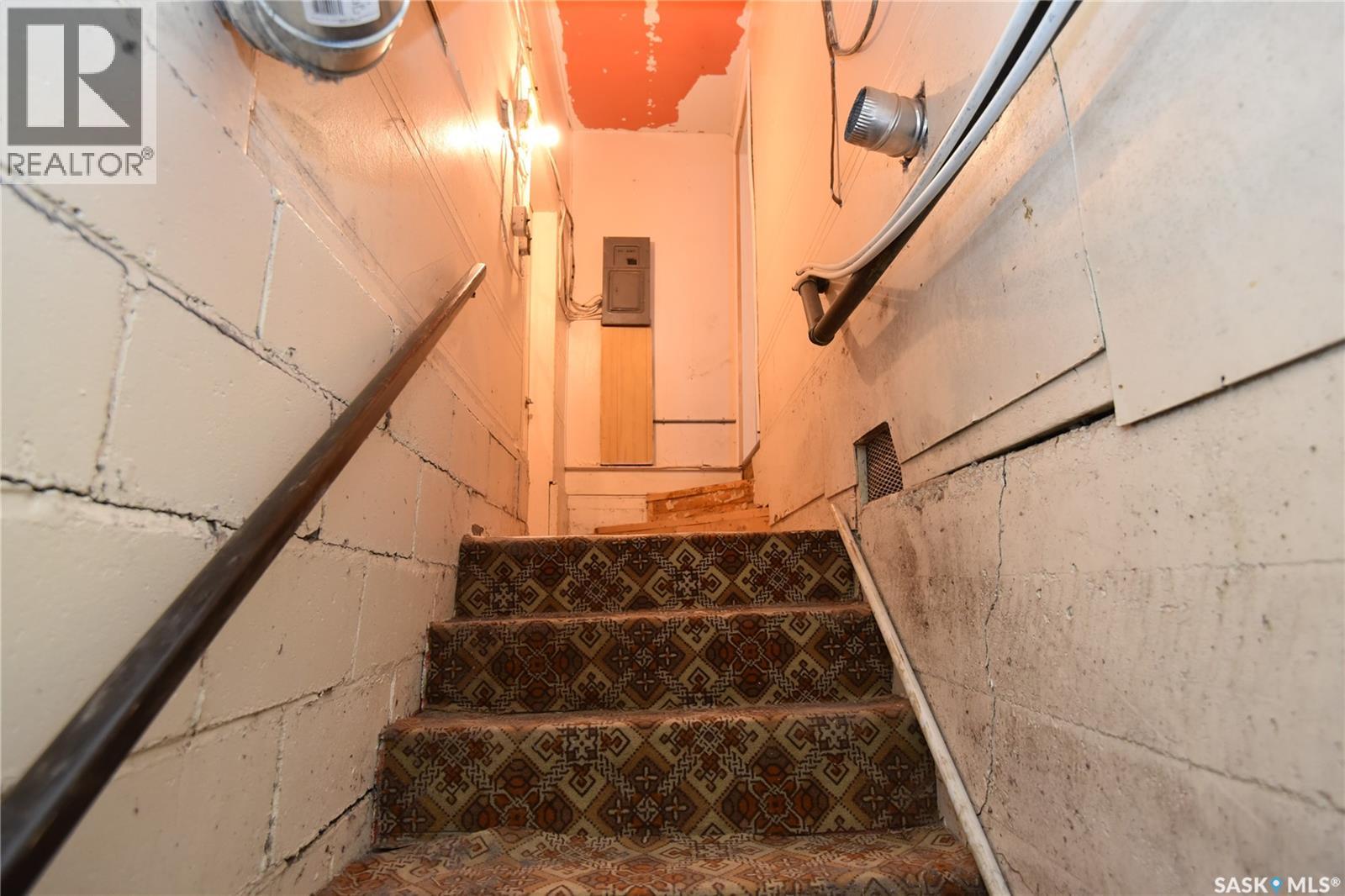 334 7th Avenue W, Nipawin, Saskatchewan  S0E 1E0 - Photo 20 - SK025345