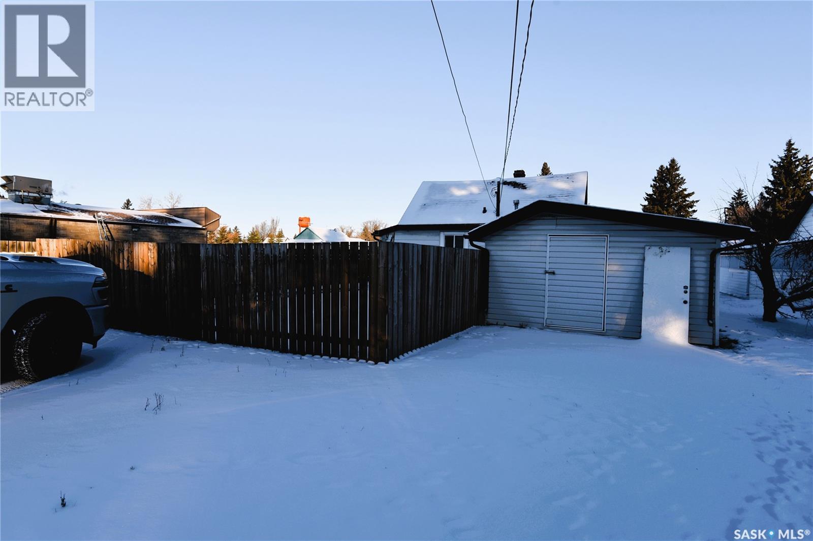 334 7th Avenue W, Nipawin, Saskatchewan  S0E 1E0 - Photo 23 - SK025345