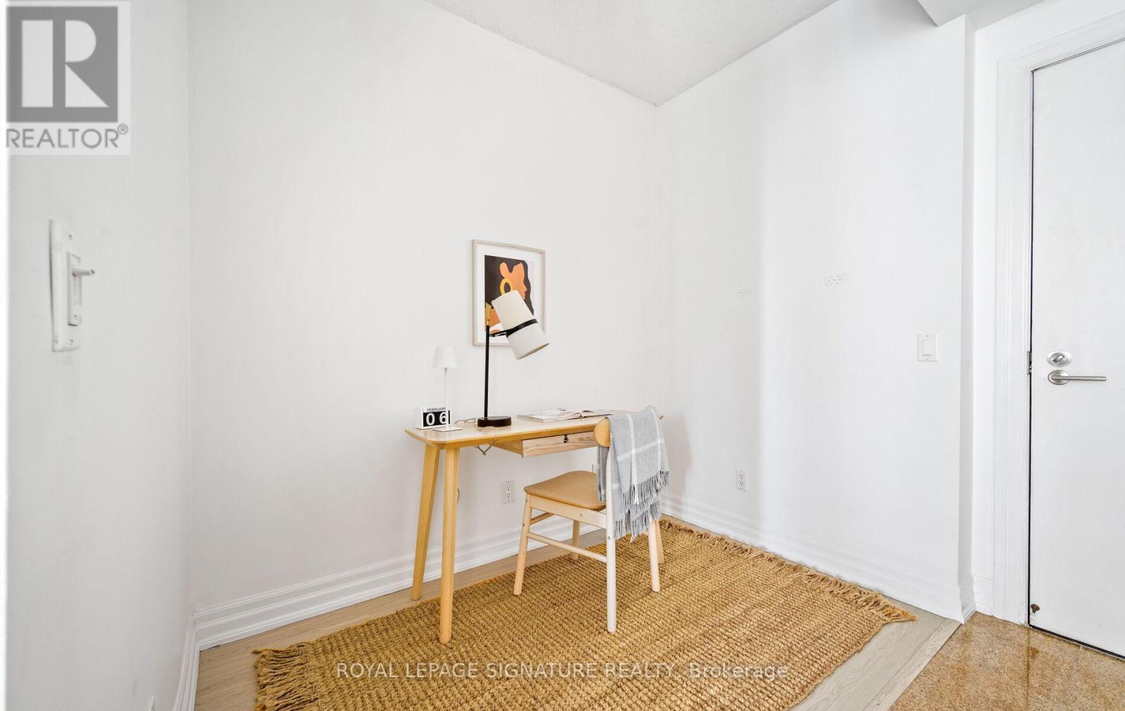 1613 - 2083 Lake Shore Boulevard W, Toronto, Ontario  M8V 4G2 - Photo 12 - W12612328