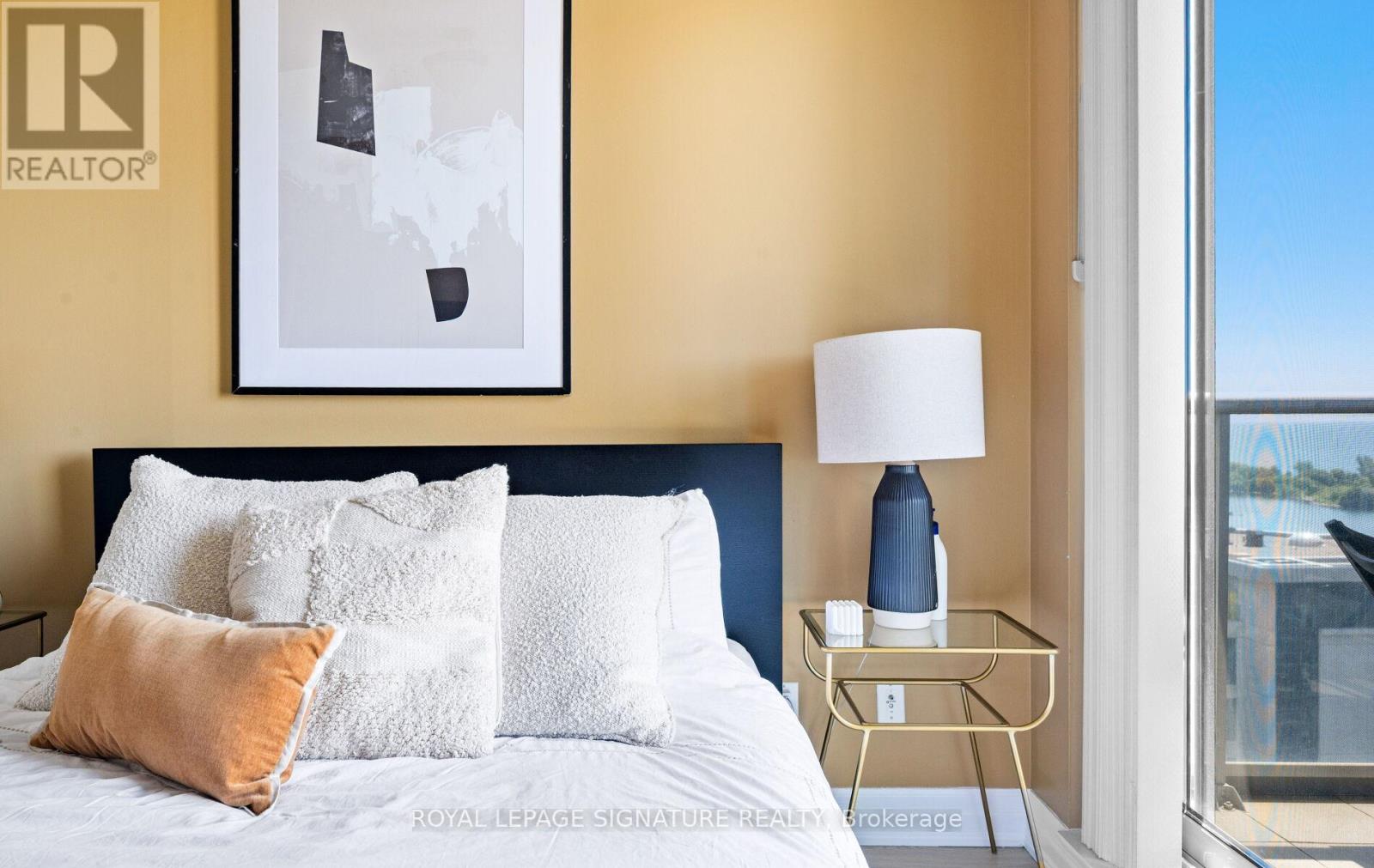 1613 - 2083 Lake Shore Boulevard W, Toronto, Ontario  M8V 4G2 - Photo 25 - W12612328