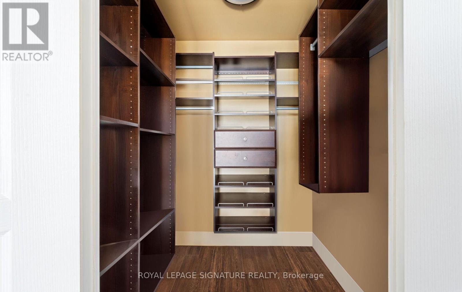 1613 - 2083 Lake Shore Boulevard W, Toronto, Ontario  M8V 4G2 - Photo 27 - W12612328