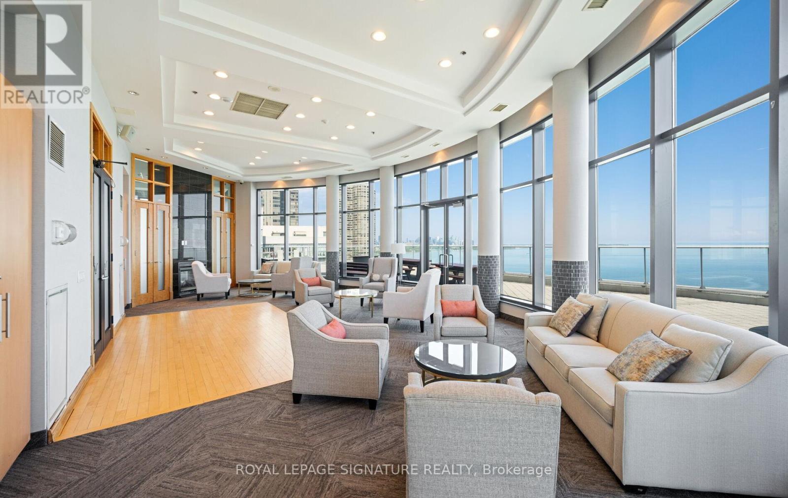 1613 - 2083 Lake Shore Boulevard W, Toronto, Ontario  M8V 4G2 - Photo 35 - W12612328