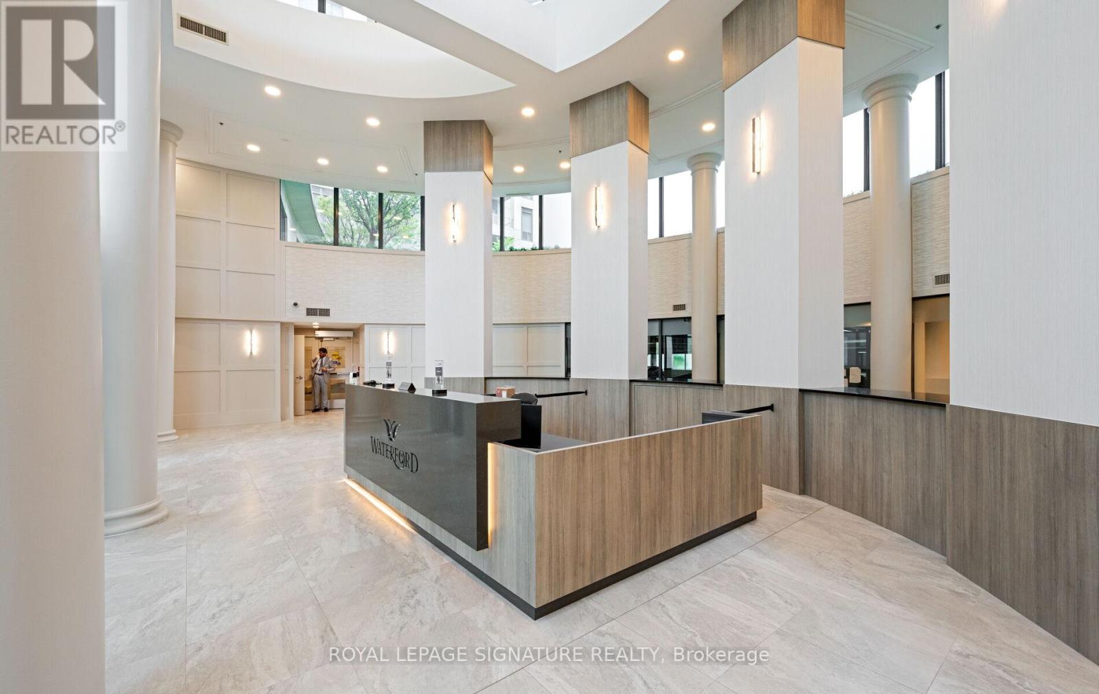 1613 - 2083 Lake Shore Boulevard W, Toronto, Ontario  M8V 4G2 - Photo 5 - W12612328