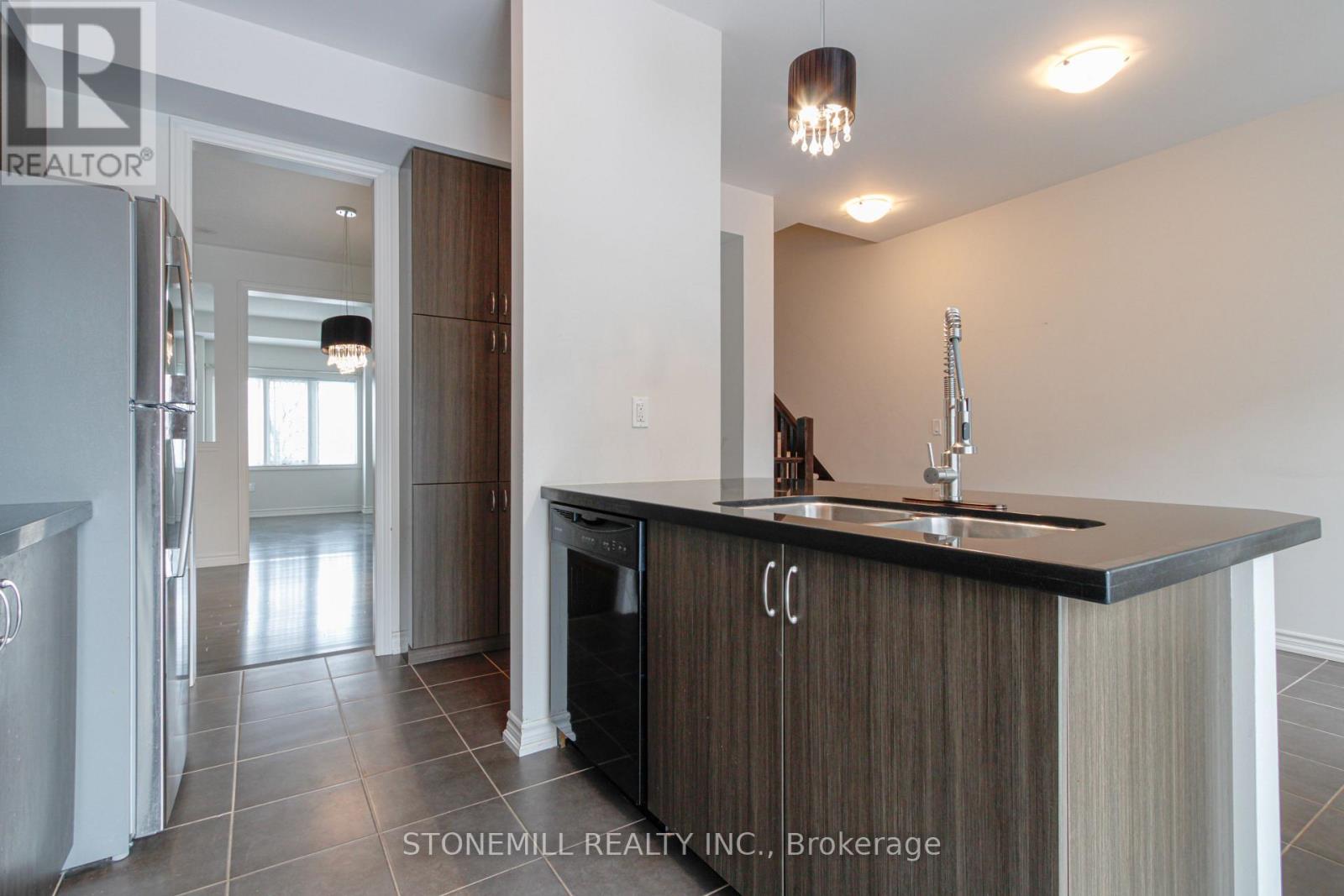 5 - 3130 Boxford Crescent, Mississauga, Ontario  L5M 0X1 - Photo 18 - W12612354