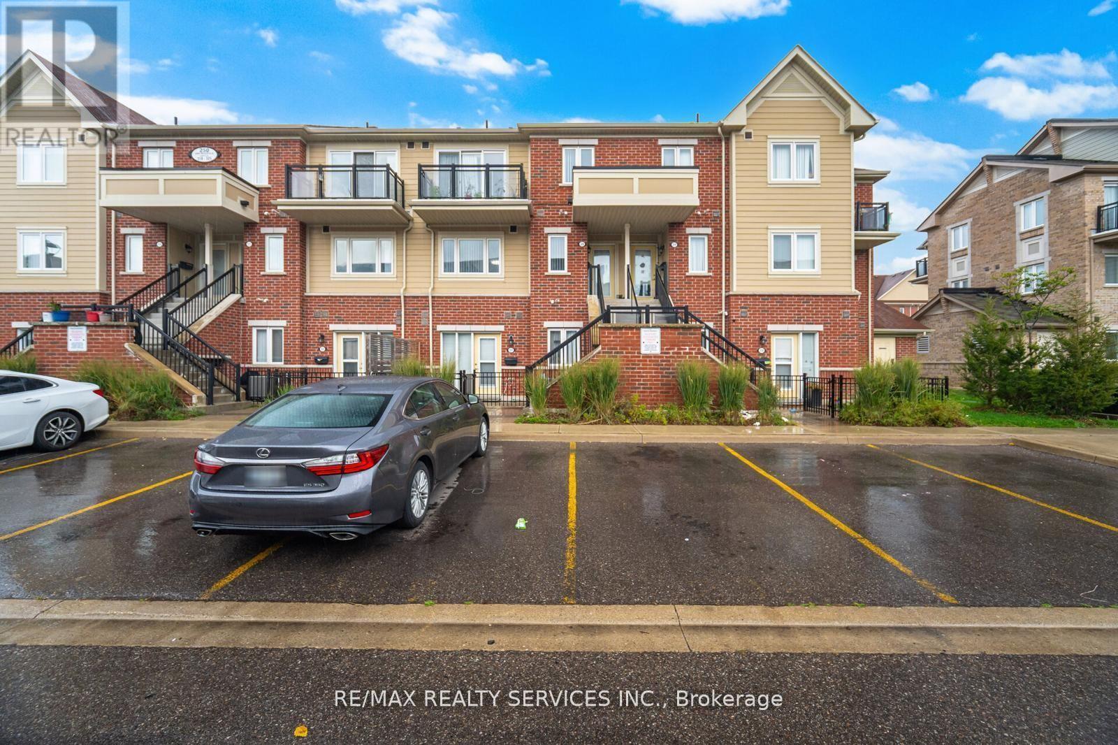 320 - 250 SUNNY MEADOW BOULEVARD, Brampton, Ontario