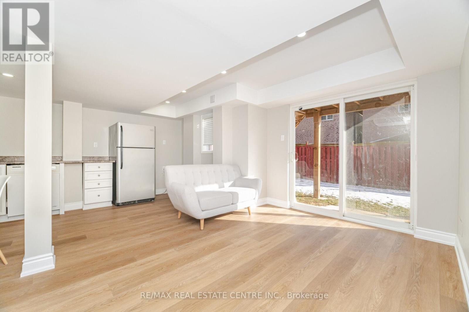 42 Sedgewick Crescent, Brampton, Ontario  L7A 2P7 - Photo 40 - W12612366