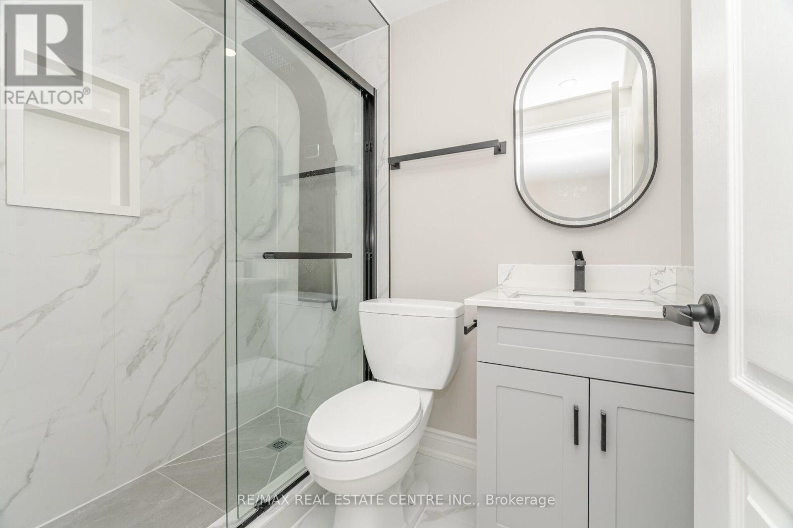 42 Sedgewick Crescent, Brampton, Ontario  L7A 2P7 - Photo 44 - W12612366