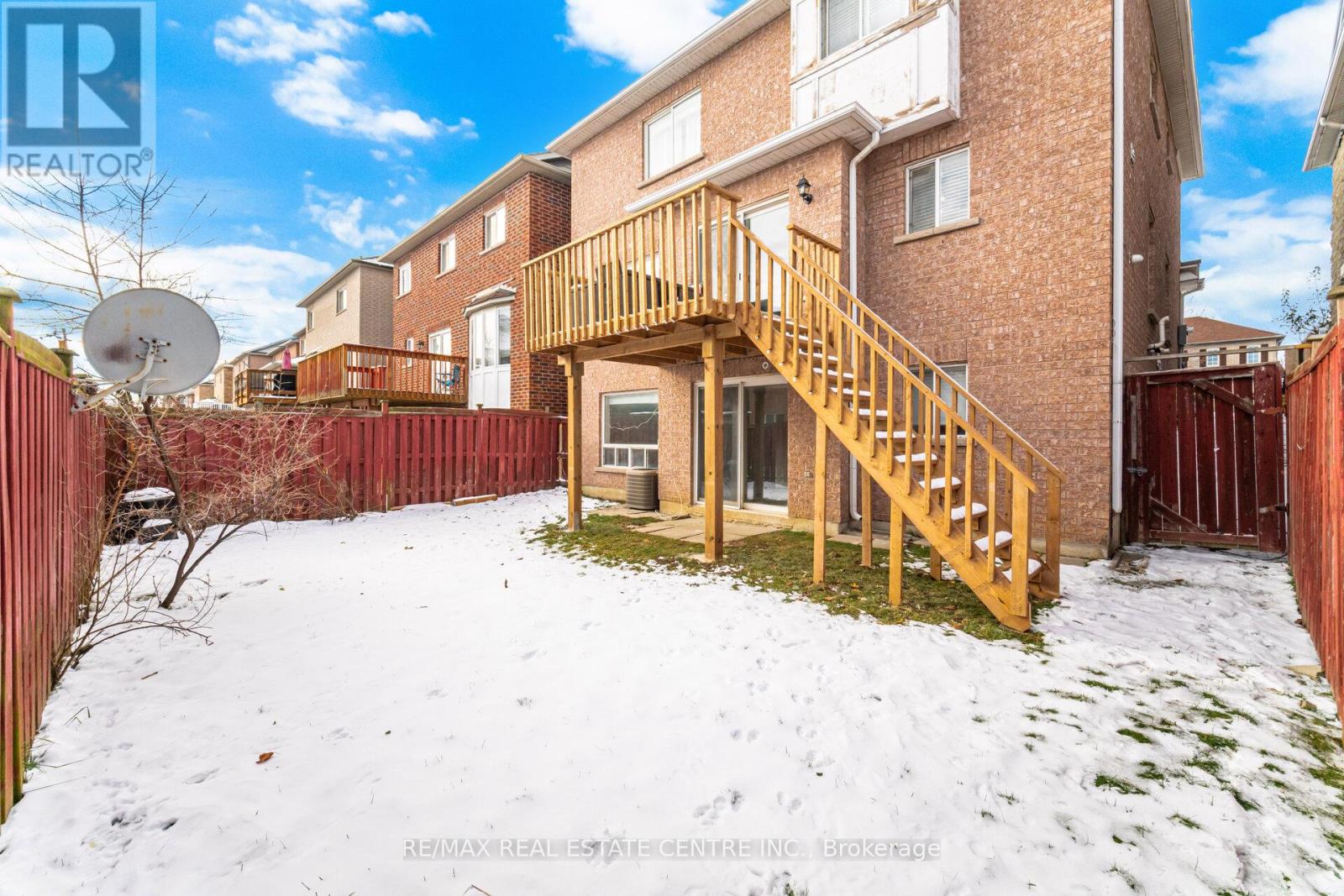 42 Sedgewick Crescent, Brampton, Ontario  L7A 2P7 - Photo 48 - W12612366