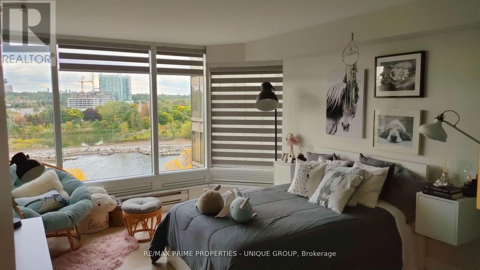 610 - 1 Palace Pier Court, Toronto, Ontario  M8V 3W9 - Photo 13 - W12612386