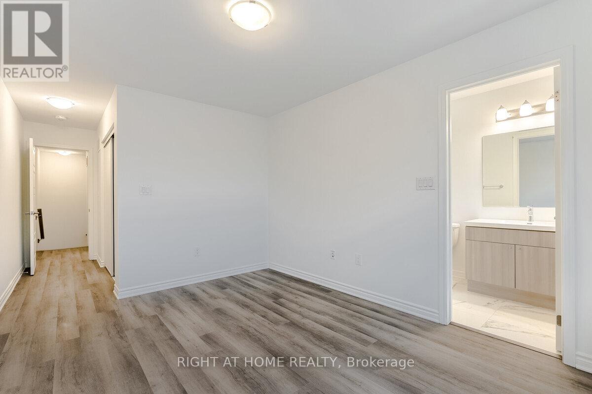 578 Bellflower Court, Milton, Ontario  L9E 1W4 - Photo 24 - W12612388