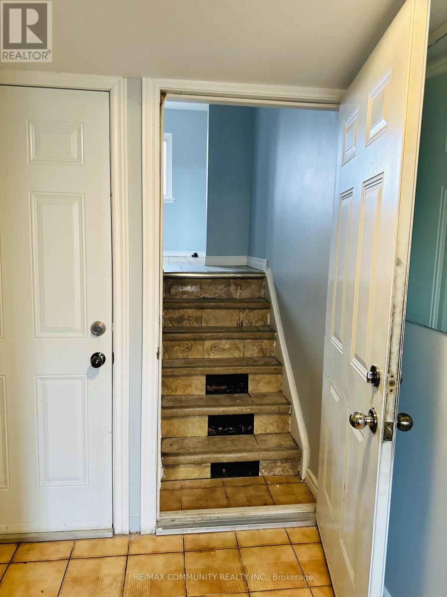 287 - 1605 Albion Road, Toronto (Mount Olive-Silverstone-Jamestown), Ontario  M1B 1V6 - Photo 3 - W12612396