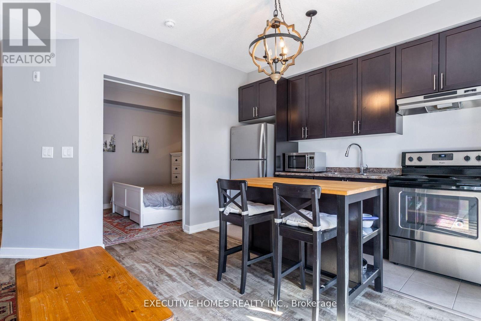 501 - 2486 Old Bronte Road, Oakville, Ontario  L6M 0Y4 - Photo 7 - W12612400