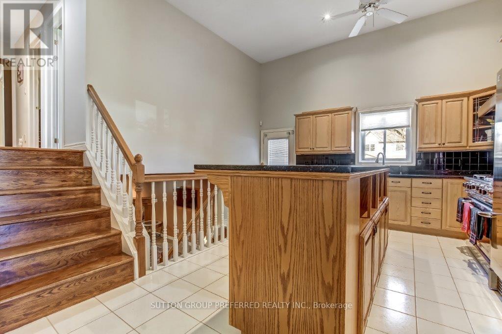 296 Bournemouth Drive, London East, Ontario  N5V 4S5 - Photo 13 - X12491344