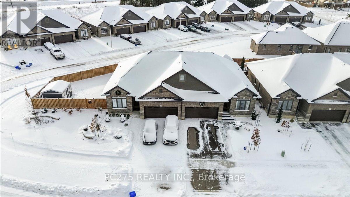 23 Matheson Crescent, East Zorra-Tavistock, Ontario  N0J 1M0 - Photo 5 - X12591782