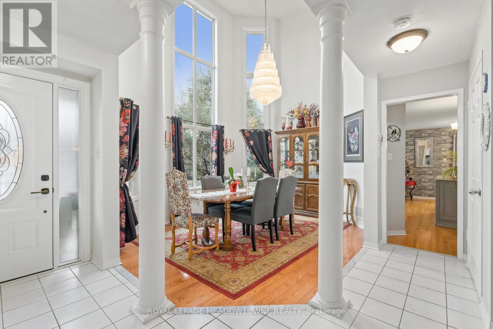 55 James Young Drive, Halton Hills, Ontario  L7G 5S5 - Photo 10 - W12581674