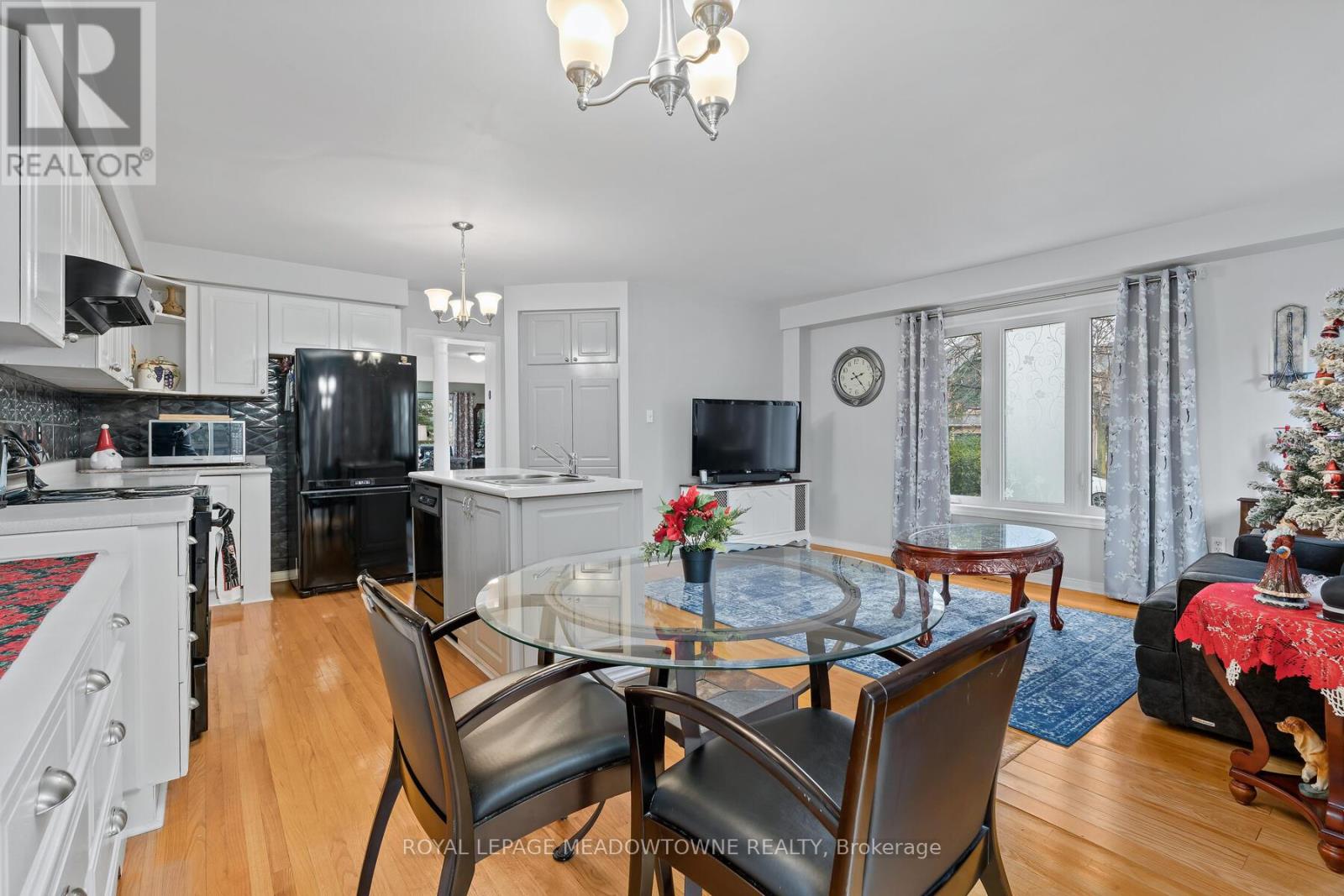 55 James Young Drive, Halton Hills, Ontario  L7G 5S5 - Photo 25 - W12581674