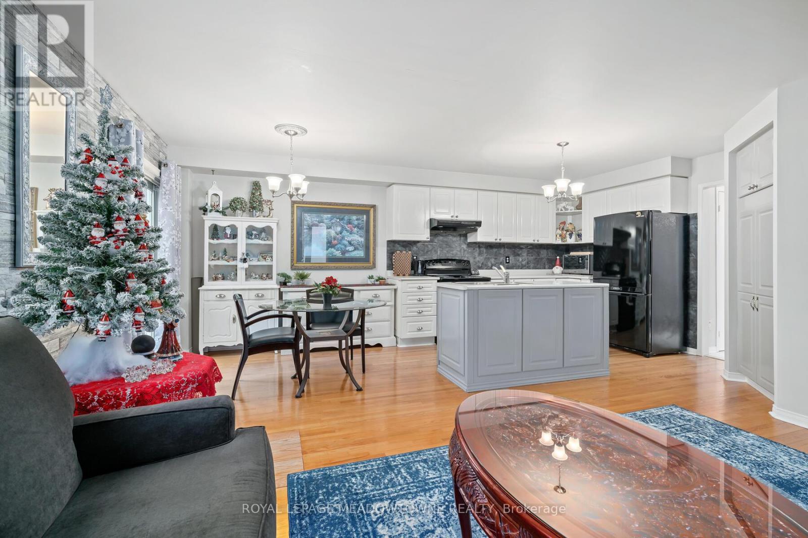 55 James Young Drive, Halton Hills, Ontario  L7G 5S5 - Photo 17 - W12581674