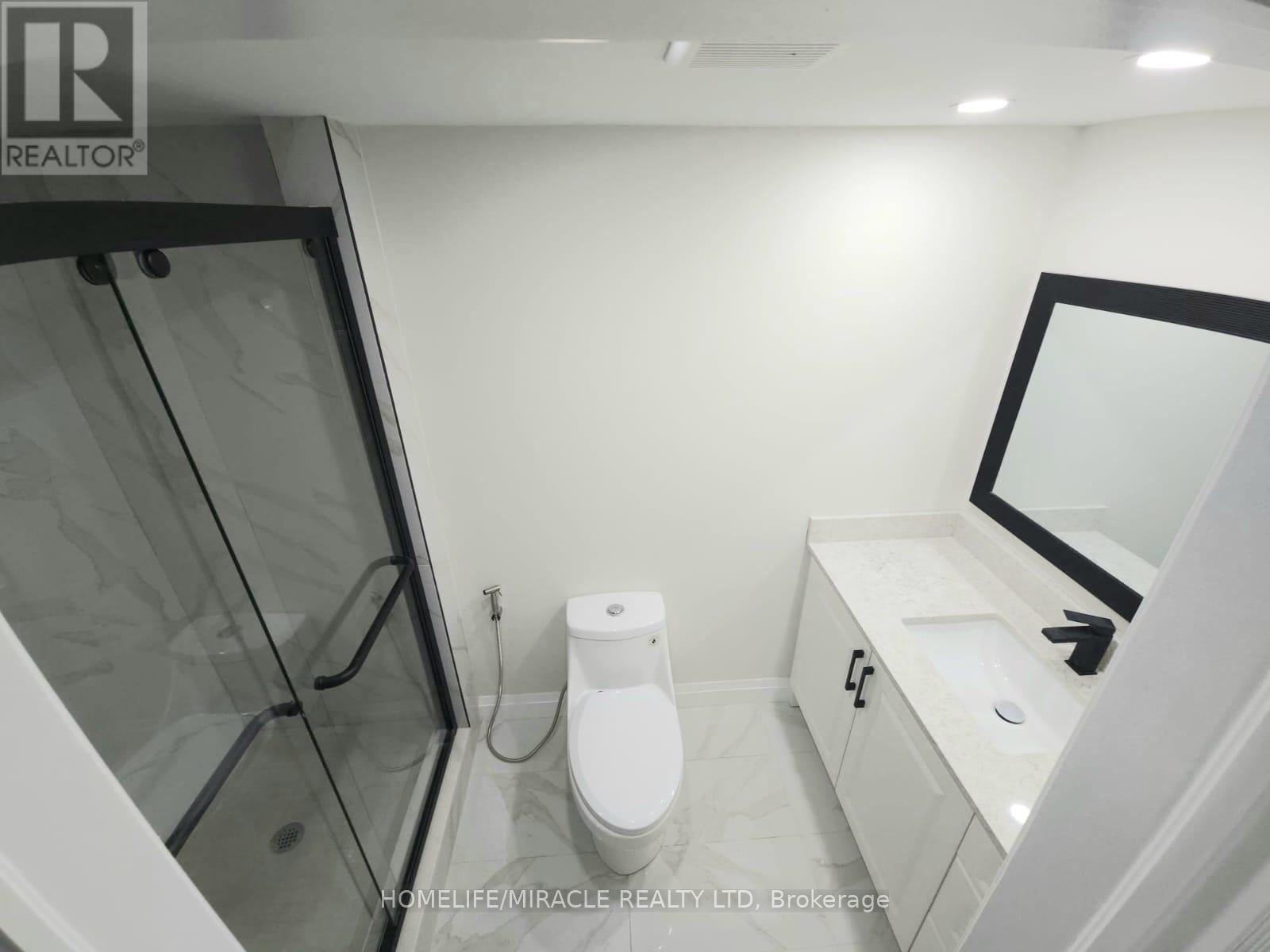 43 Patterson Avenue, Brantford, Ontario  N3S 6X1 - Photo 9 - X12612026