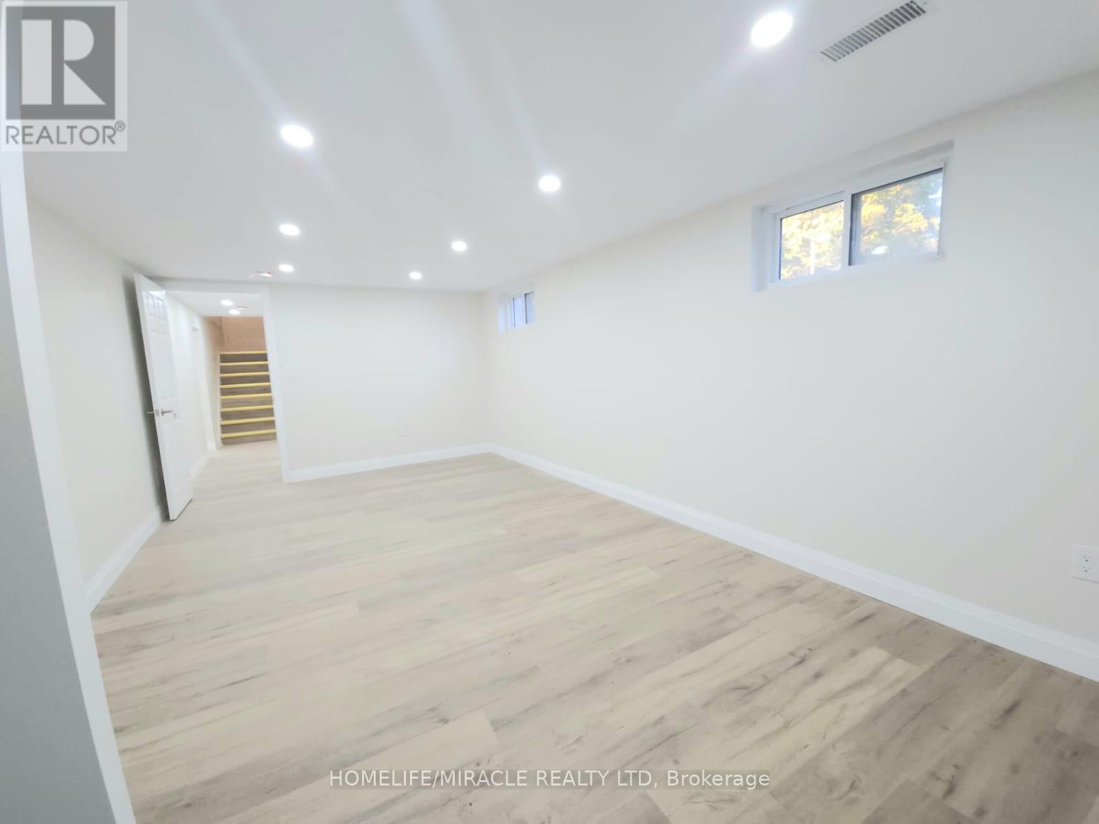 43 Patterson Avenue, Brantford, Ontario  N3S 6X1 - Photo 6 - X12612026