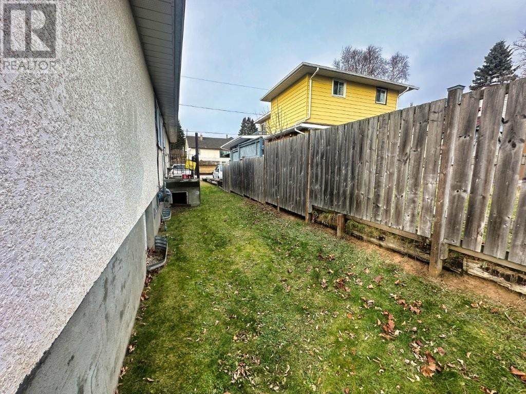 221 & 223 Bruce Street, Thunder Bay, Ontario P7A 5W8 - Photo 36 - TB253587